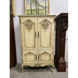 Szafka ludwikowska/Raty