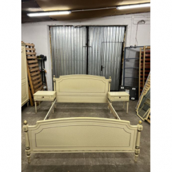 Stylowe łóżko ecru z...