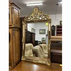 Lustro w Złotej Ramie/Raty