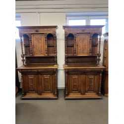 Kredensy bogato rzeźbione/2...