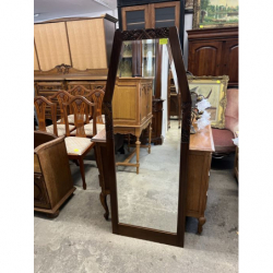 Lustro w drewnianej...